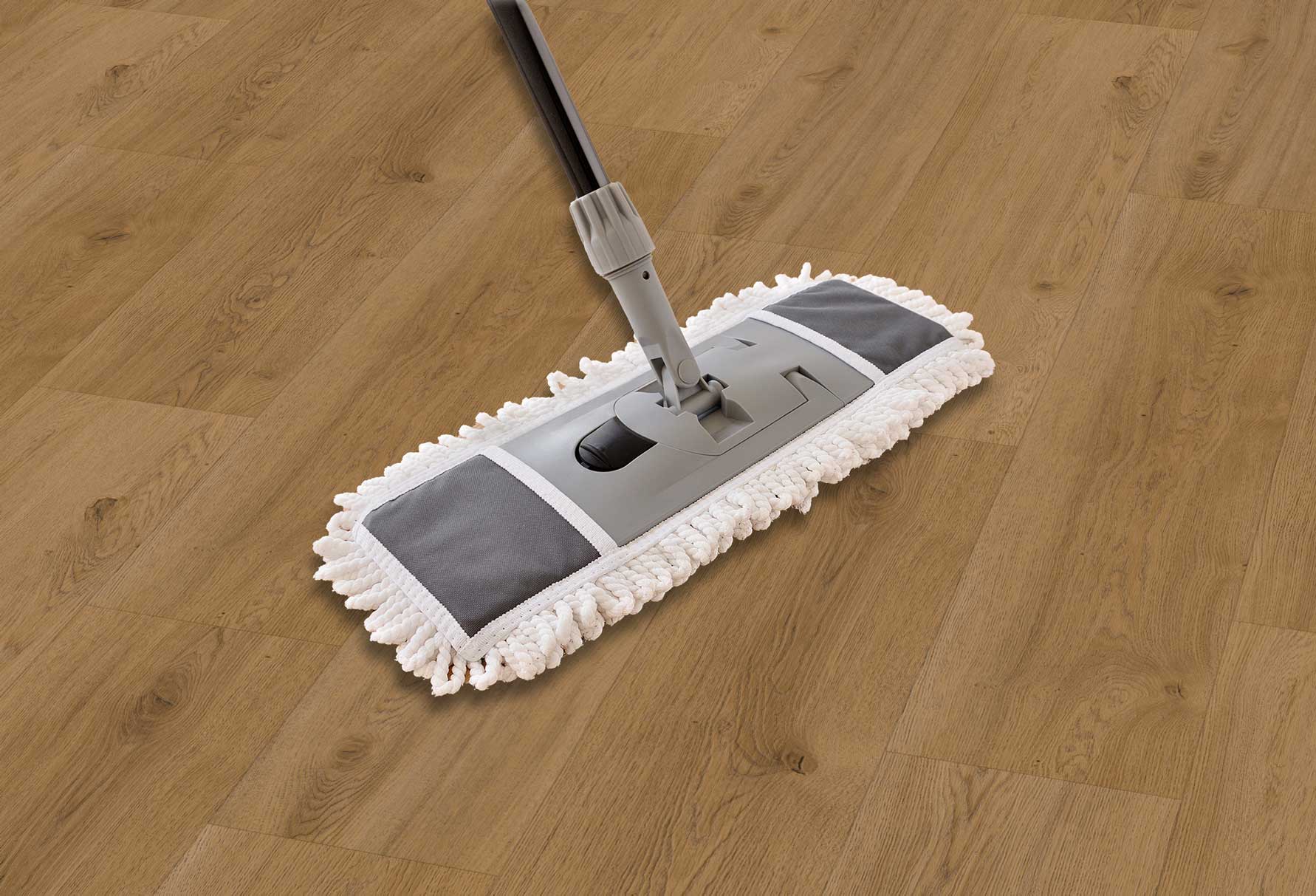 Richtige Pflege bei Landhausdiele Eiche sand beige