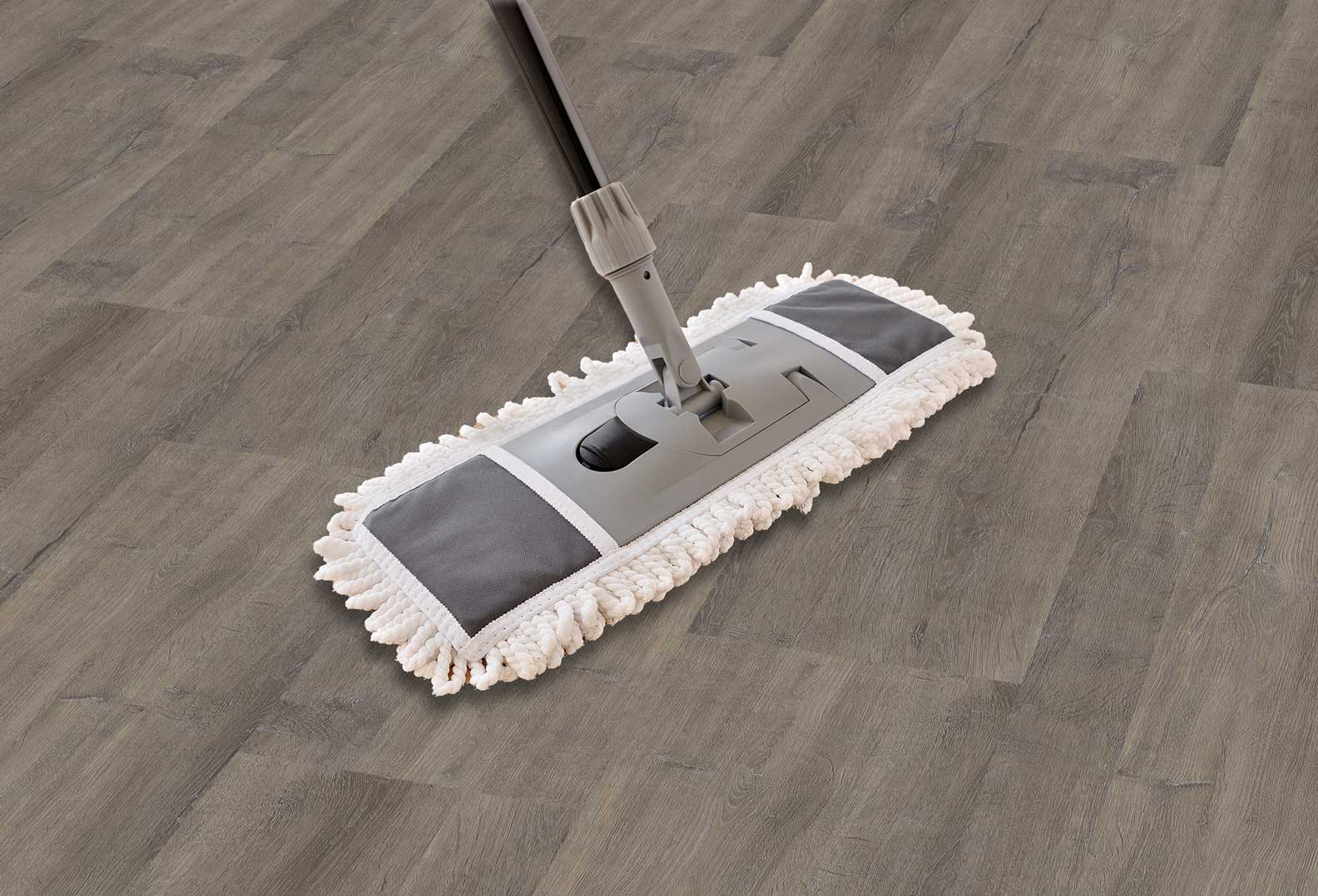 Richtige Pflege bei Landhausdiele Eiche sand beige